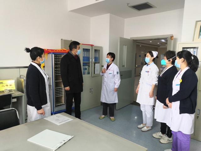 陕西省第四人民医院领导深入抗疫一线慰问医护人员