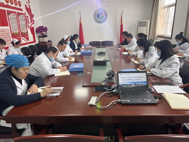 日韩无码
举办《党支部工作手册》工作自查和规范记录培训会