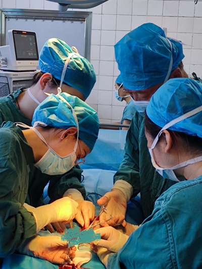 医疗技术丨日韩无码
中医肛肠科首例藏毛窦Karydakis皮瓣移植术