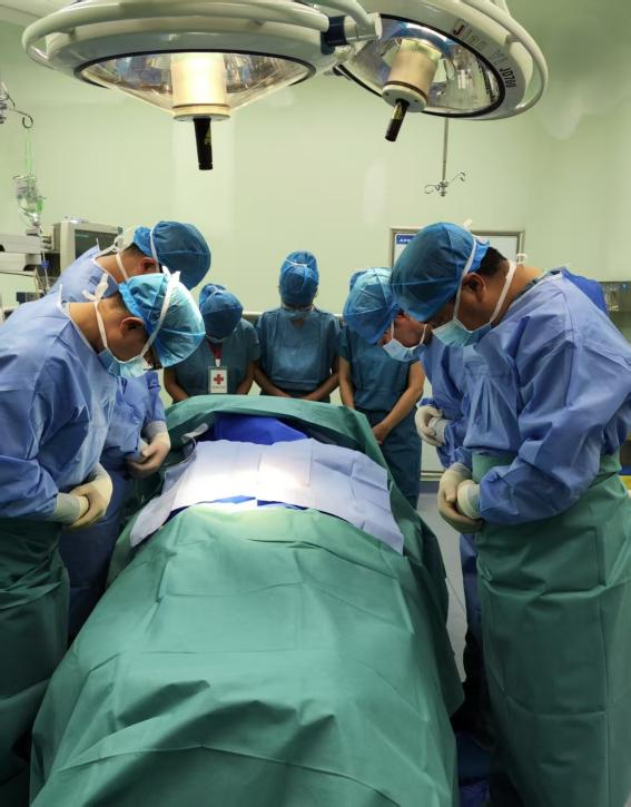 【首例】——日韩无码
完成首例人体器官捐献手术